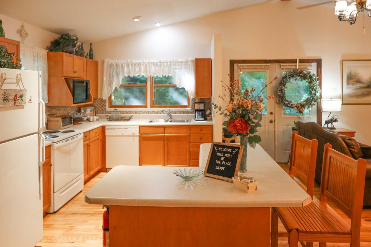 Cozy Whittier Home With Fire Pits Less Than 15 Mi To Hiking! Bagian luar foto