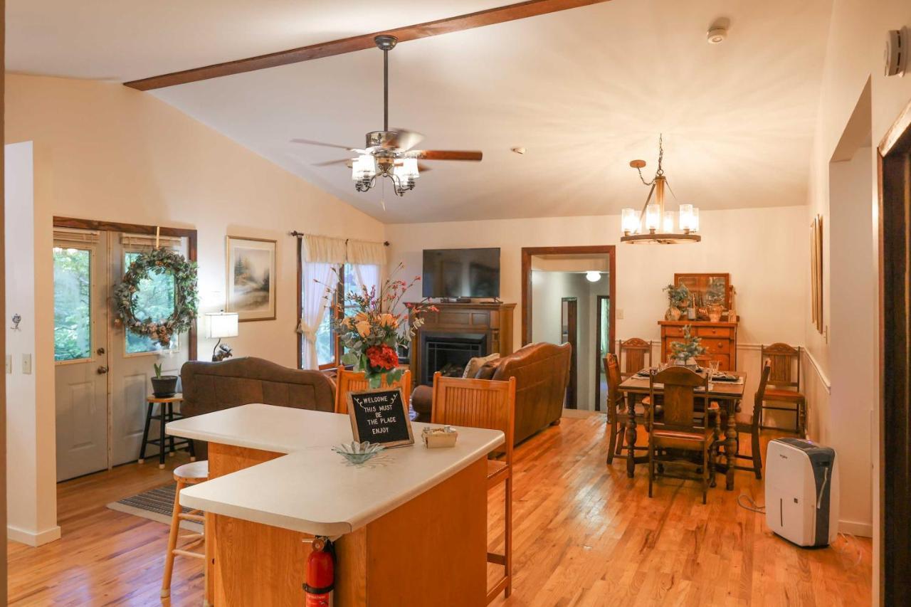 Cozy Whittier Home With Fire Pits Less Than 15 Mi To Hiking! Bagian luar foto