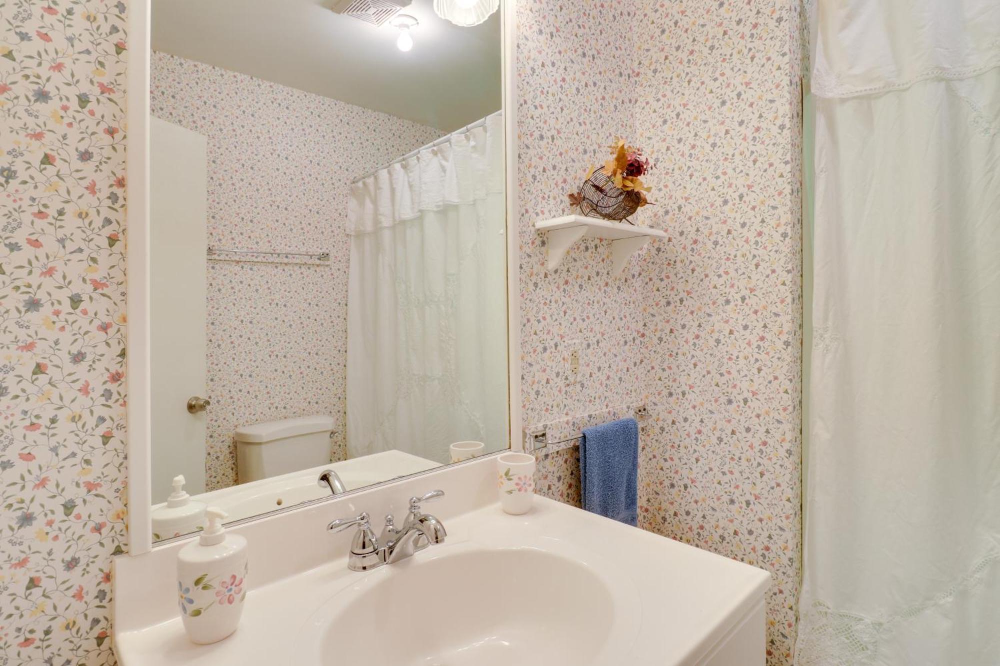 Cozy Whittier Home With Fire Pits Less Than 15 Mi To Hiking! Bagian luar foto
